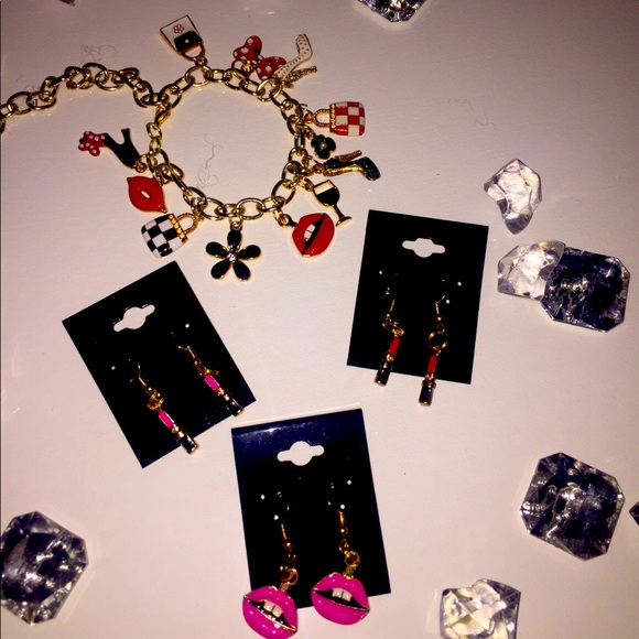 Custom kids Charm bracelet and earrings - Picture 3 of 7
